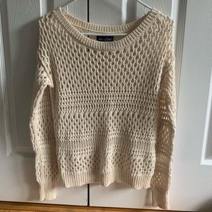 American Eagle sweater💫